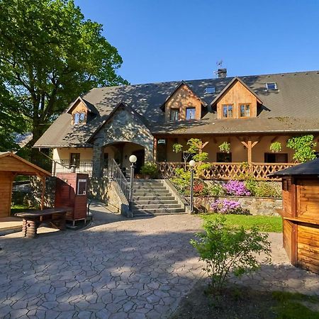 Pension Restaurant Bobrovnik ليبوفا لازن المظهر الخارجي الصورة
